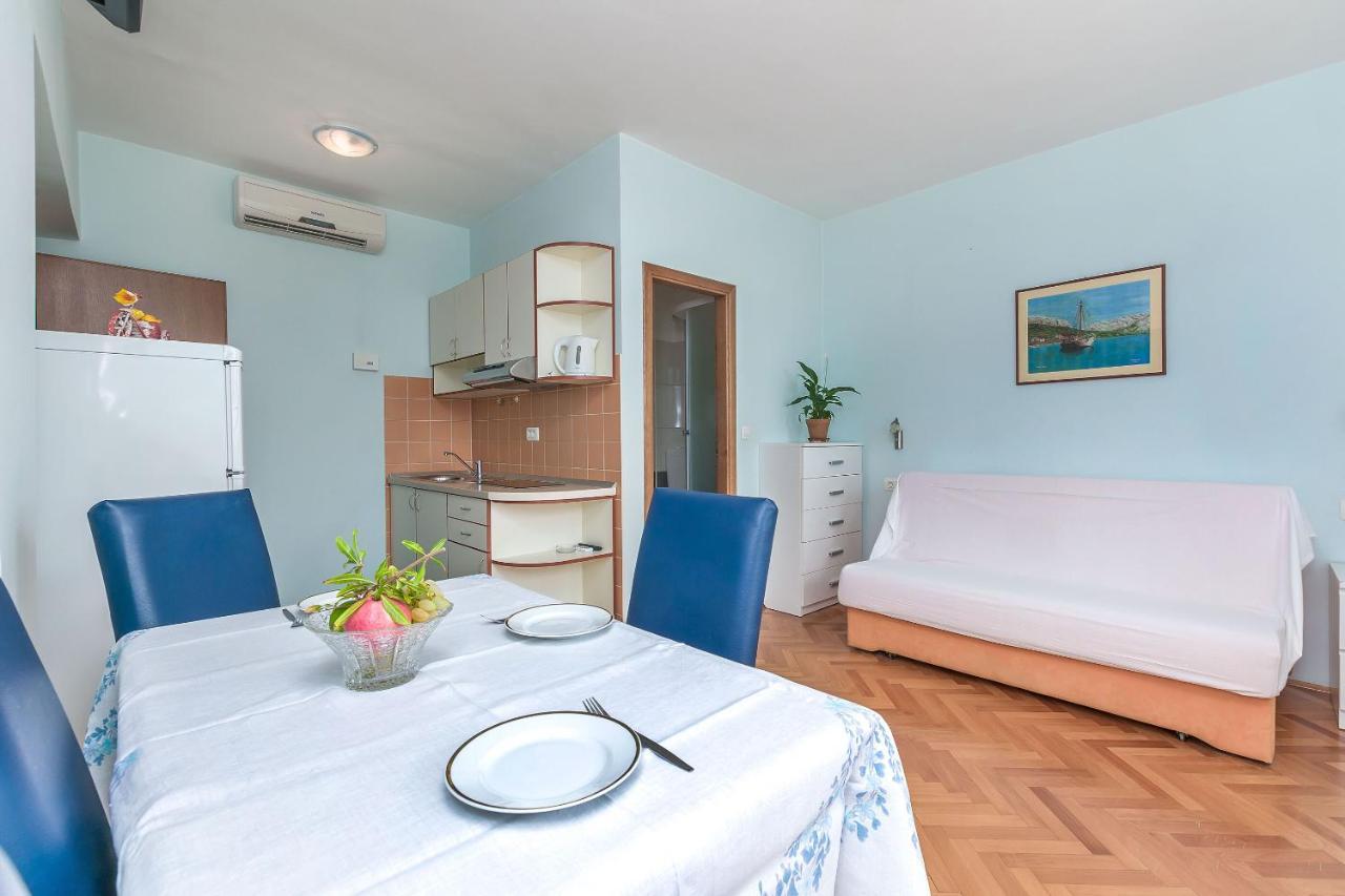 Apartments Marija Дуче Экстерьер фото