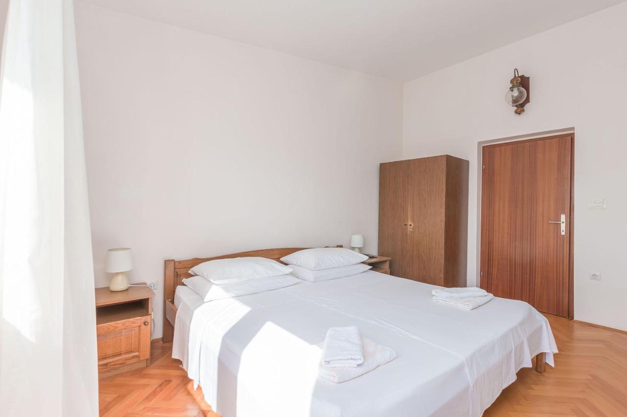Apartments Marija Дуче Экстерьер фото